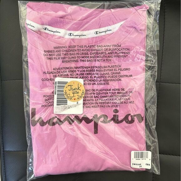 Champion Pink Cropped Graphic Tee Size 2X NWT - Picture 3 of 3